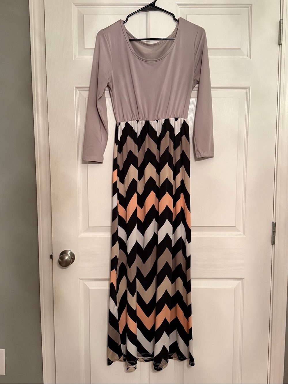 Source Unknown Long Sleeve Chevron Maxi Dress in Taupe, Black & Peach